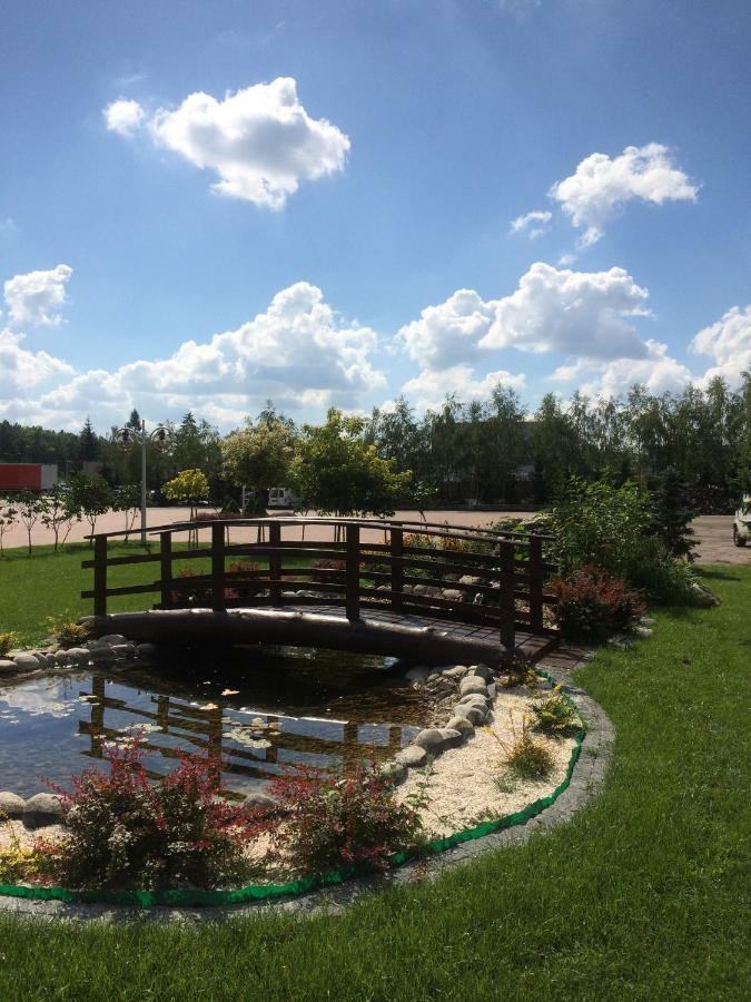 Hotel Dyminy Kielce Dış mekan fotoğraf