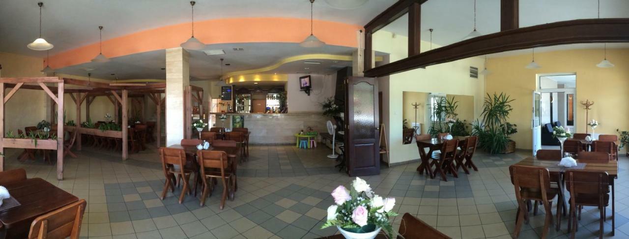 Hotel Dyminy Kielce Dış mekan fotoğraf