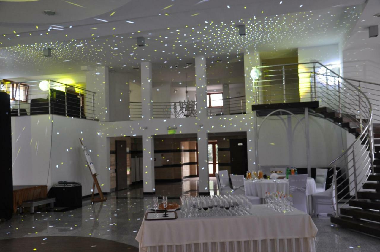 Hotel Dyminy Kielce Dış mekan fotoğraf